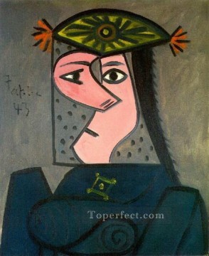 抽象的かつ装飾的 Painting - 女性のバスト R 1943 キュビズム